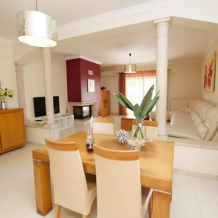 Villa Perla Guia (Faro)